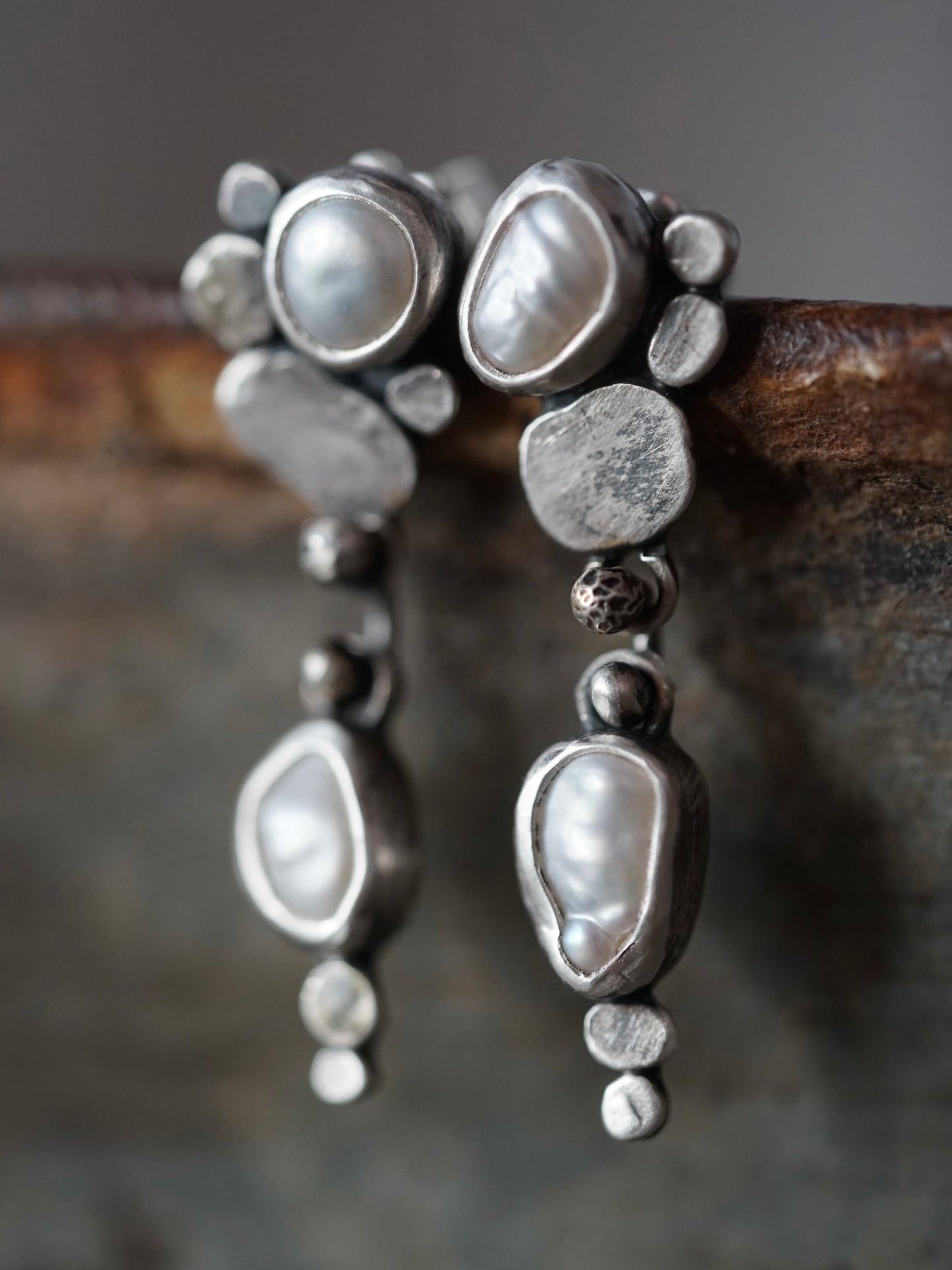 Winter Pearl earrings