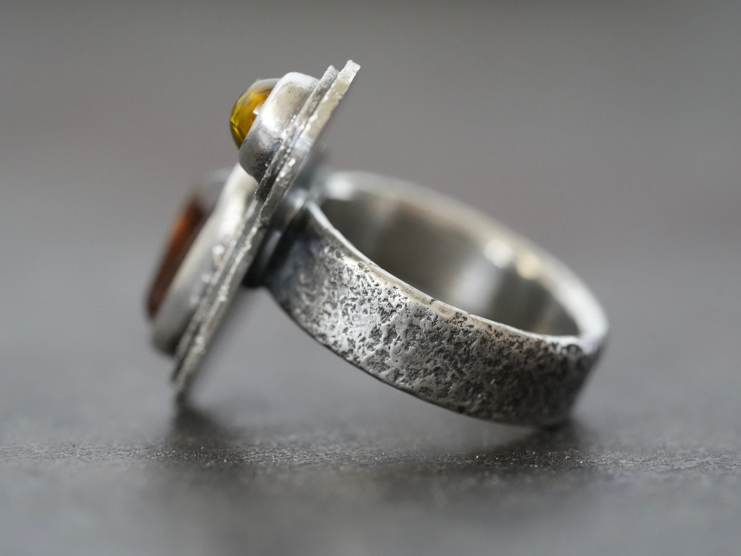 Sterling silver, garnet and tourmaline satellite ring, size 6
