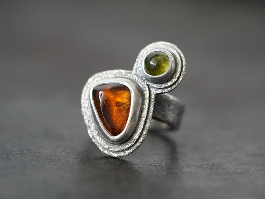 Sterling silver, garnet and tourmaline satellite ring, size 6