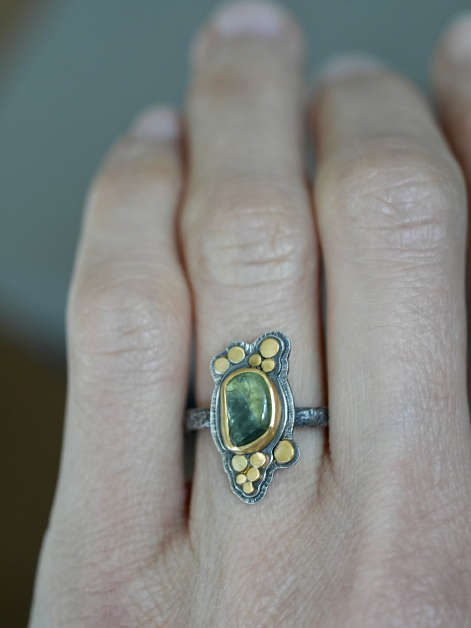 Carved sapphire and gold ring, size 6