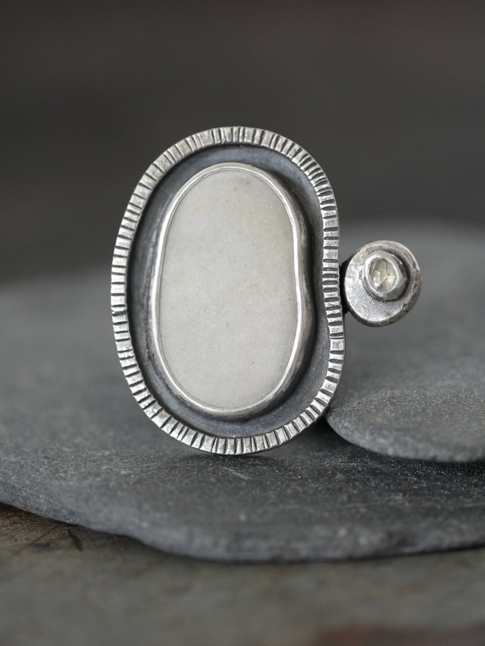 Mother whale, Large pebble and uncut clear diamond ring, size 6