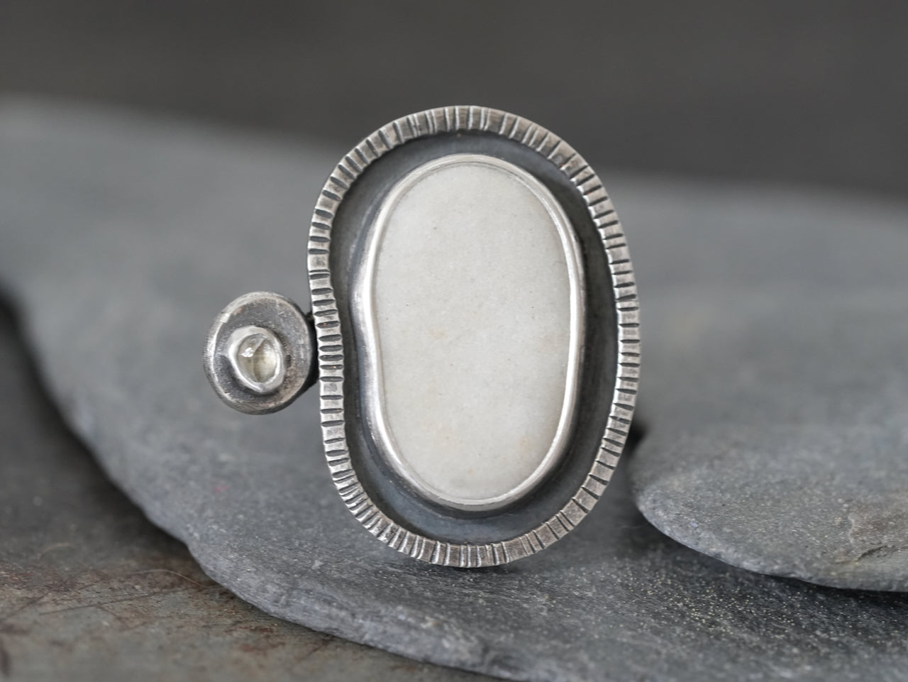 Mother whale, Large pebble and uncut clear diamond ring, size 6