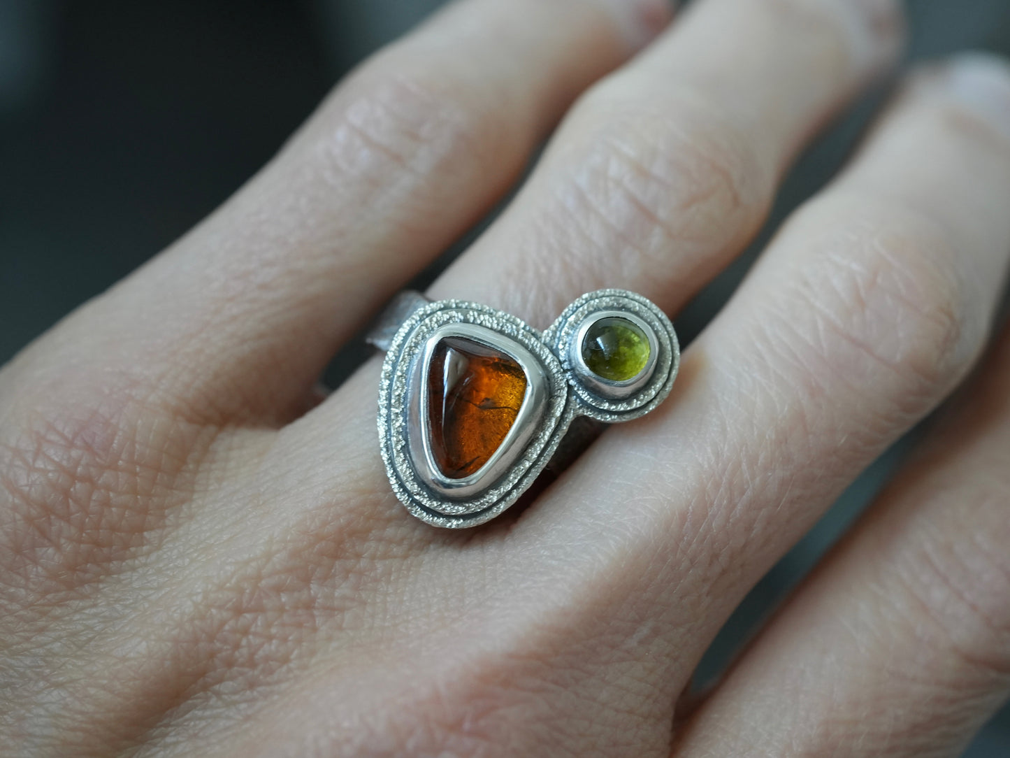 Sterling silver, garnet and tourmaline satellite ring, size 6