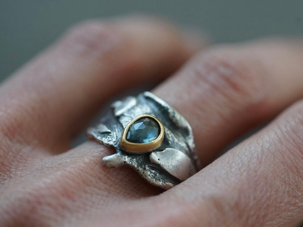 Sapphire ring US 6.75