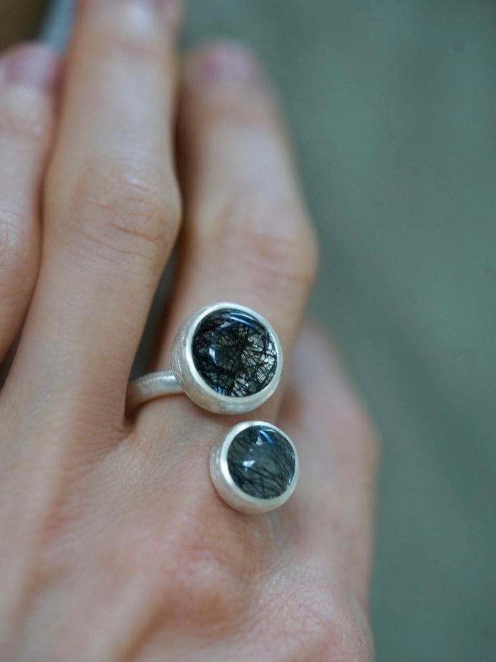 Black rutile quartz spiral ring, size 7