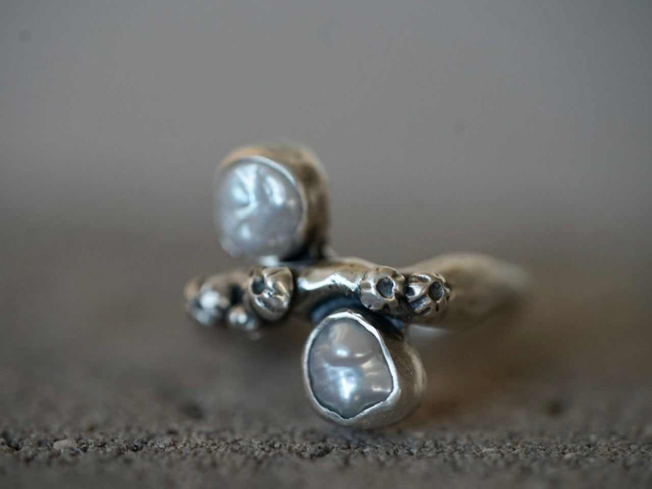 Organic freshwater pearl ring, size