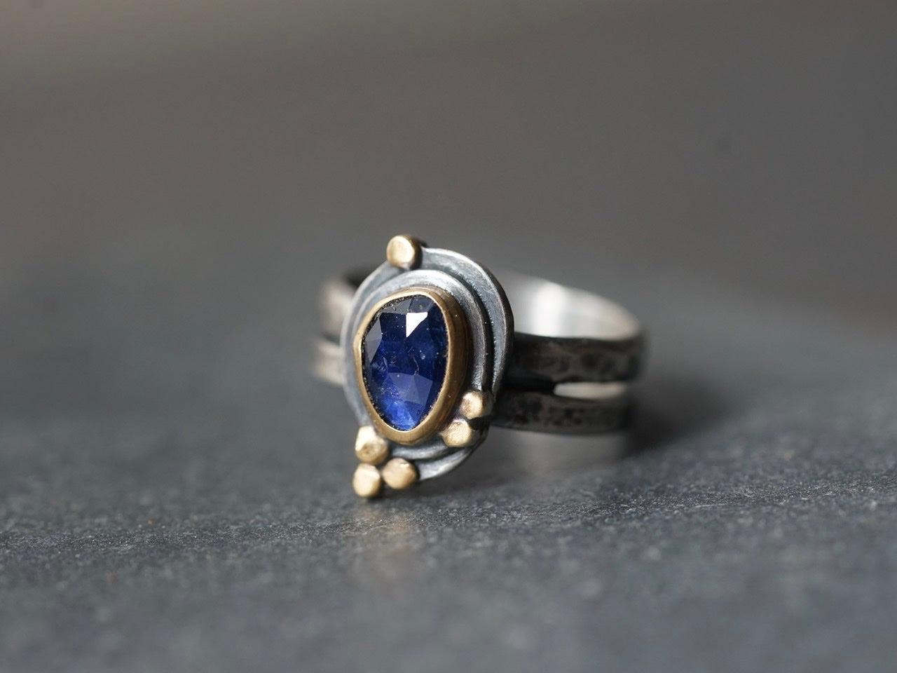 Royal blue sapphire ring size 7