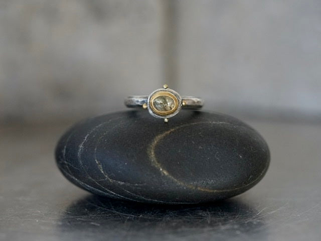 Green sapphire direction ring, size 6.25,