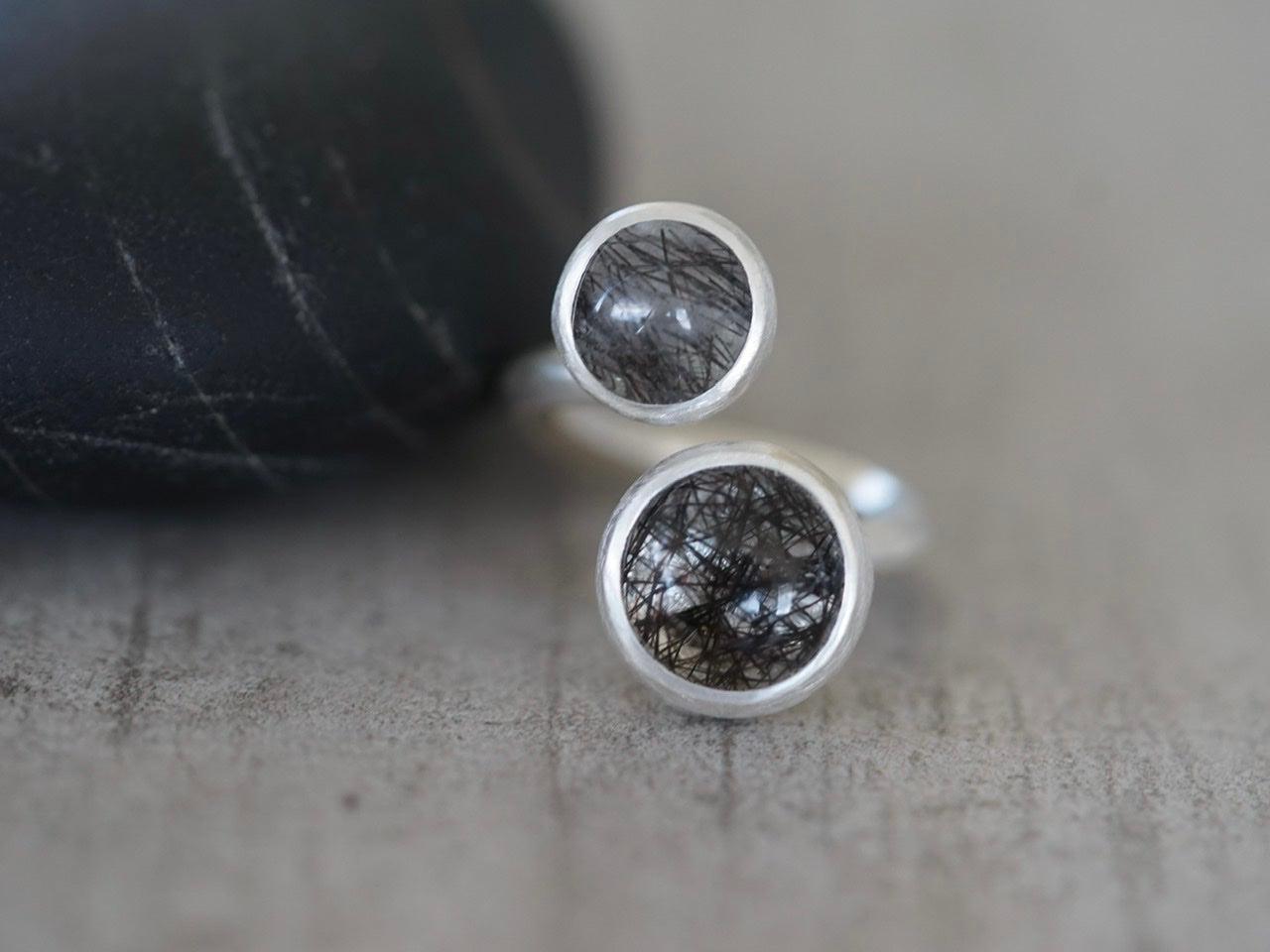 Black rutile quartz spiral ring, size 7