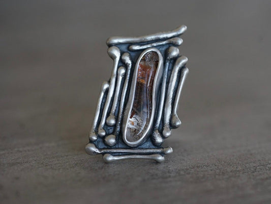 Large quartz statement ring, size 7