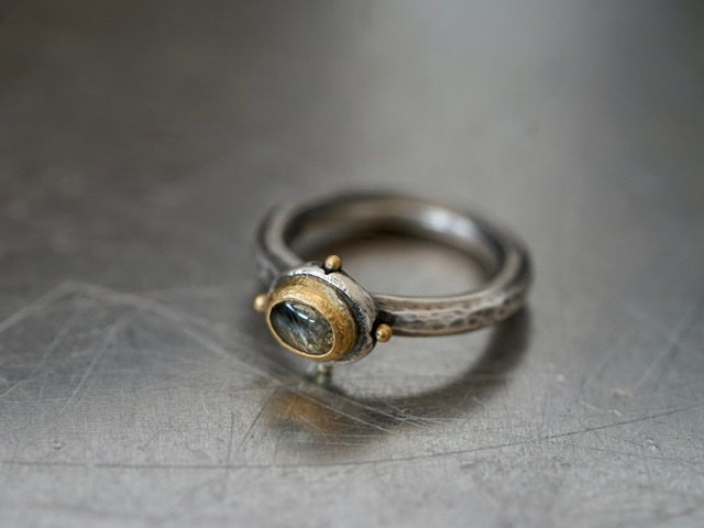 Green sapphire direction ring, size 6.25,