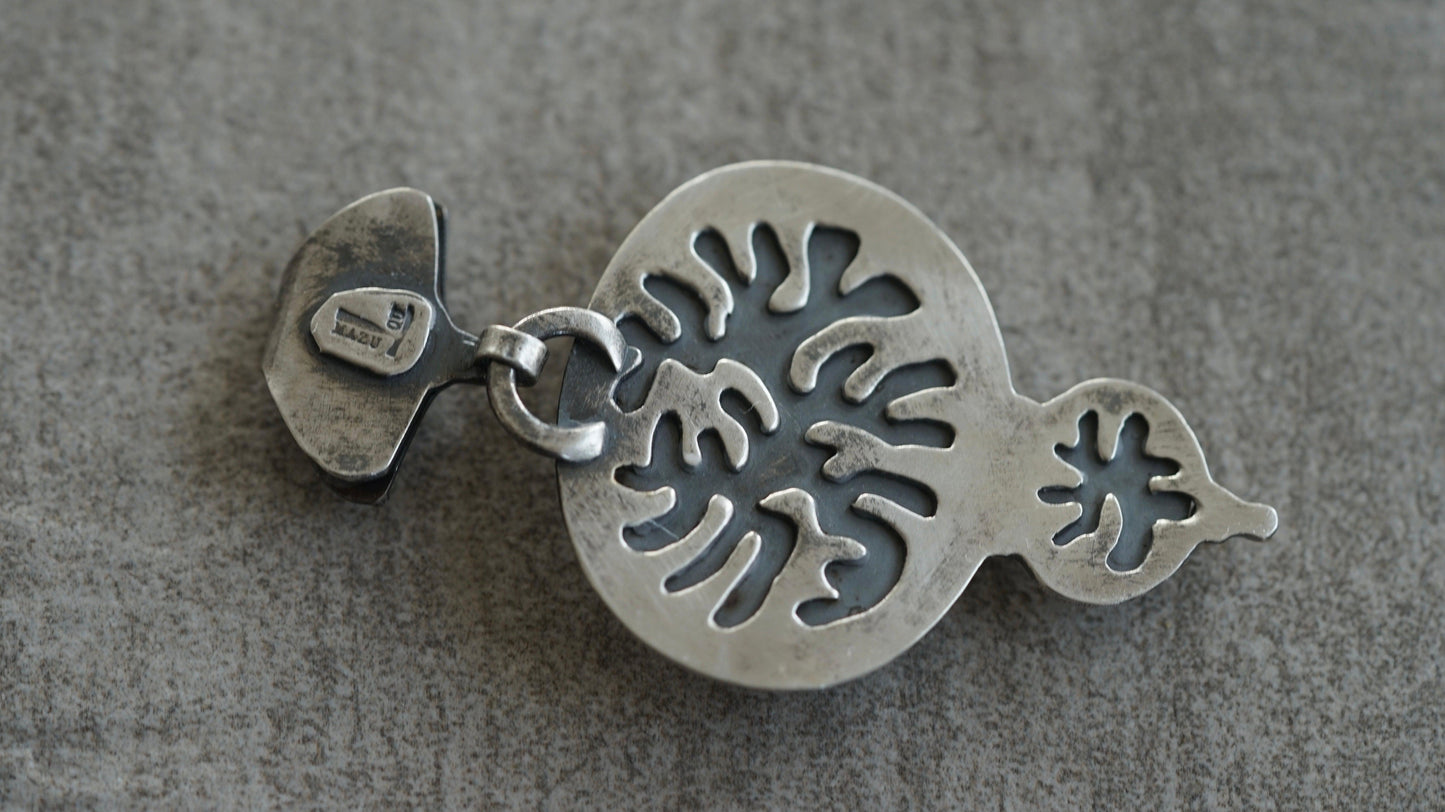 Suselles pendant, custom made and reserved