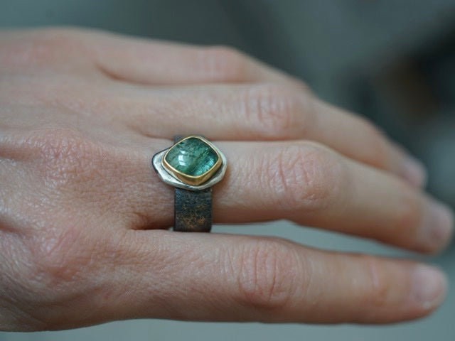 Green tourmaline and gold ring size 7.5