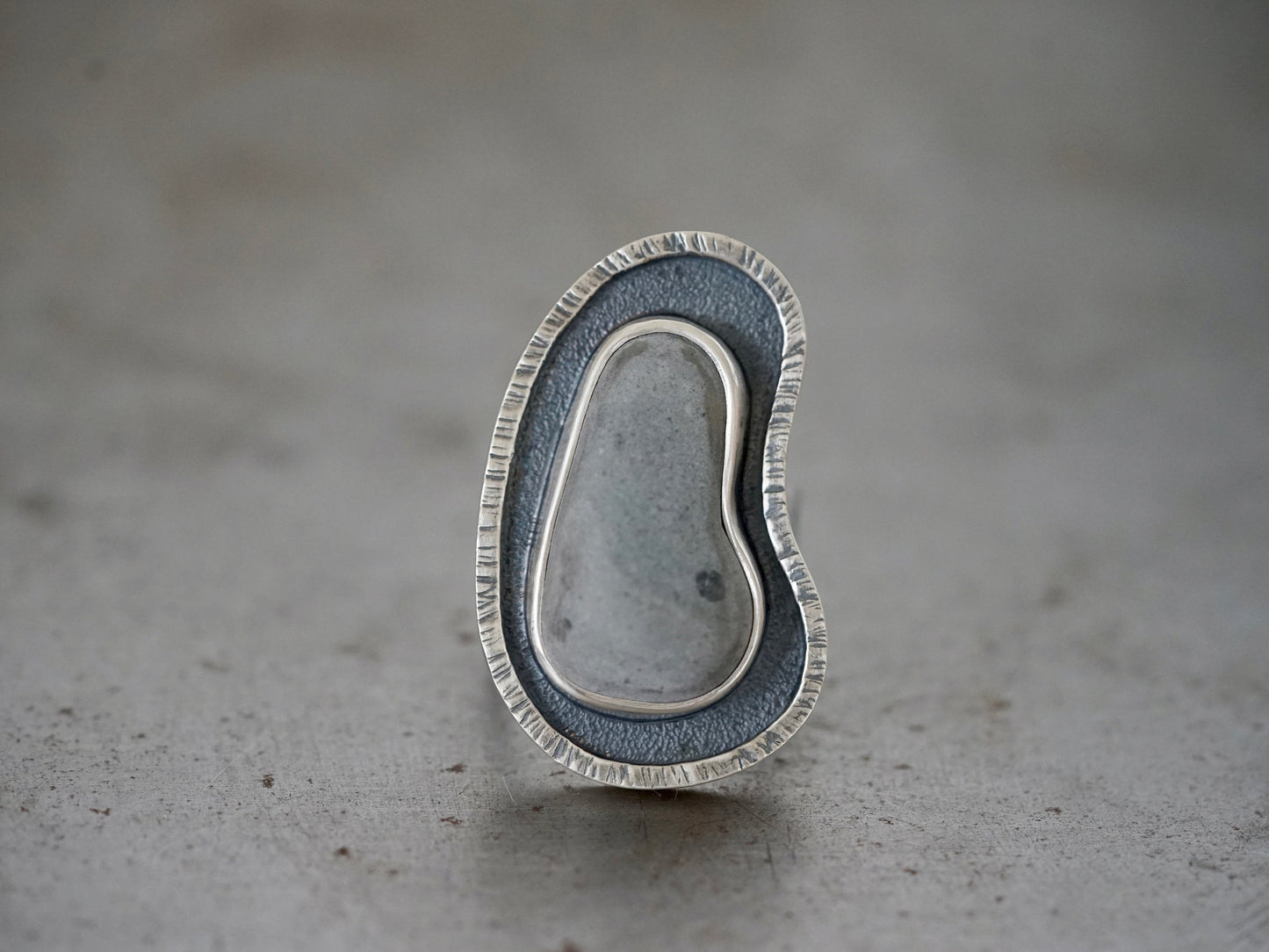 Beach pebble ring, size 7