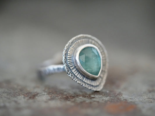 Blue kyanite ring, size 7.5