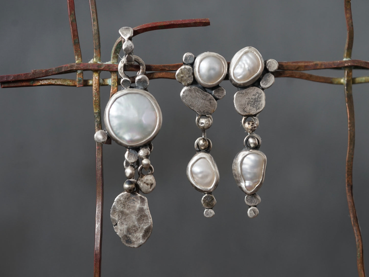 Winter pearl pendant
