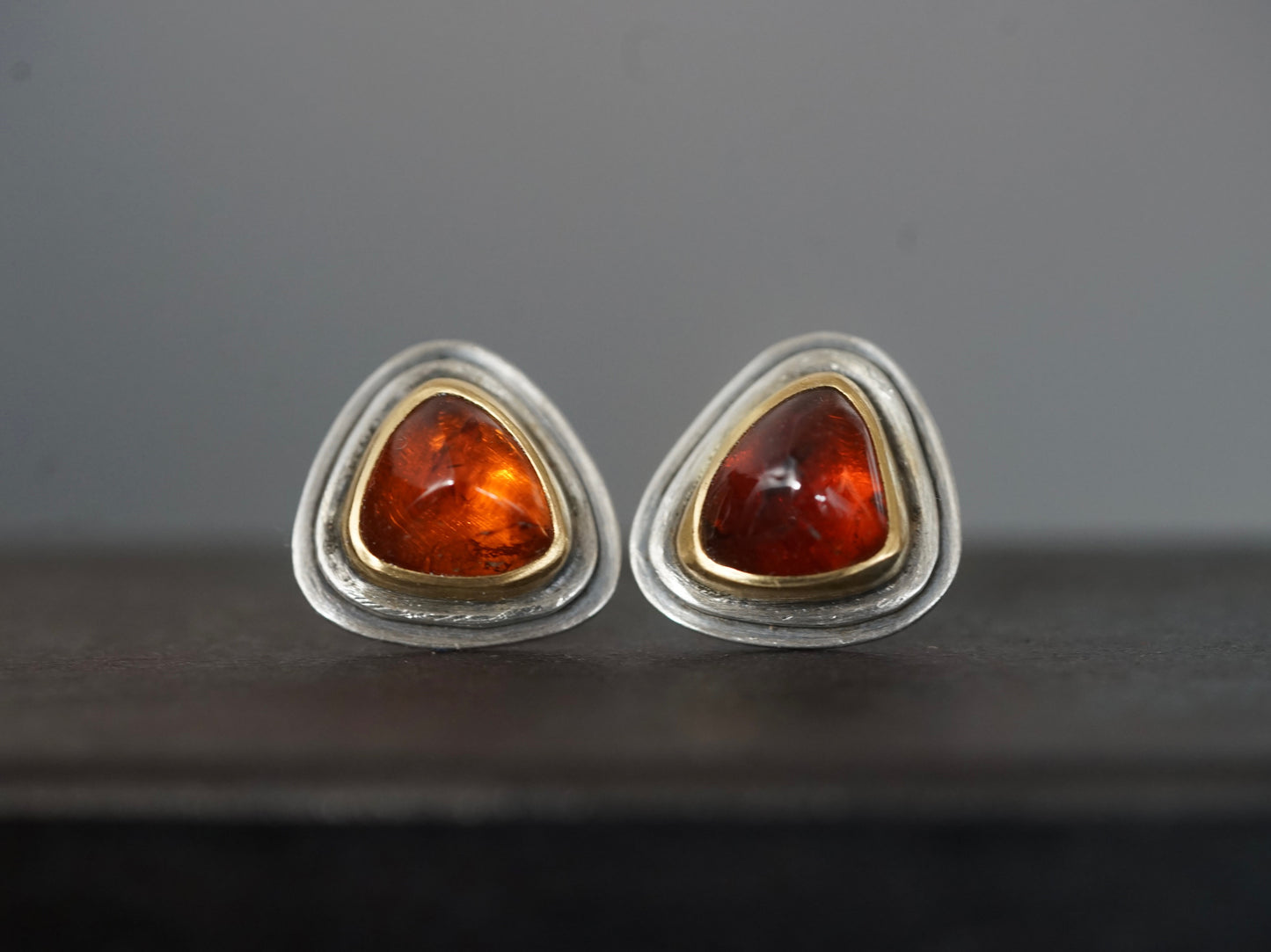 Elegant, modern hessonite garnet and gold earrings