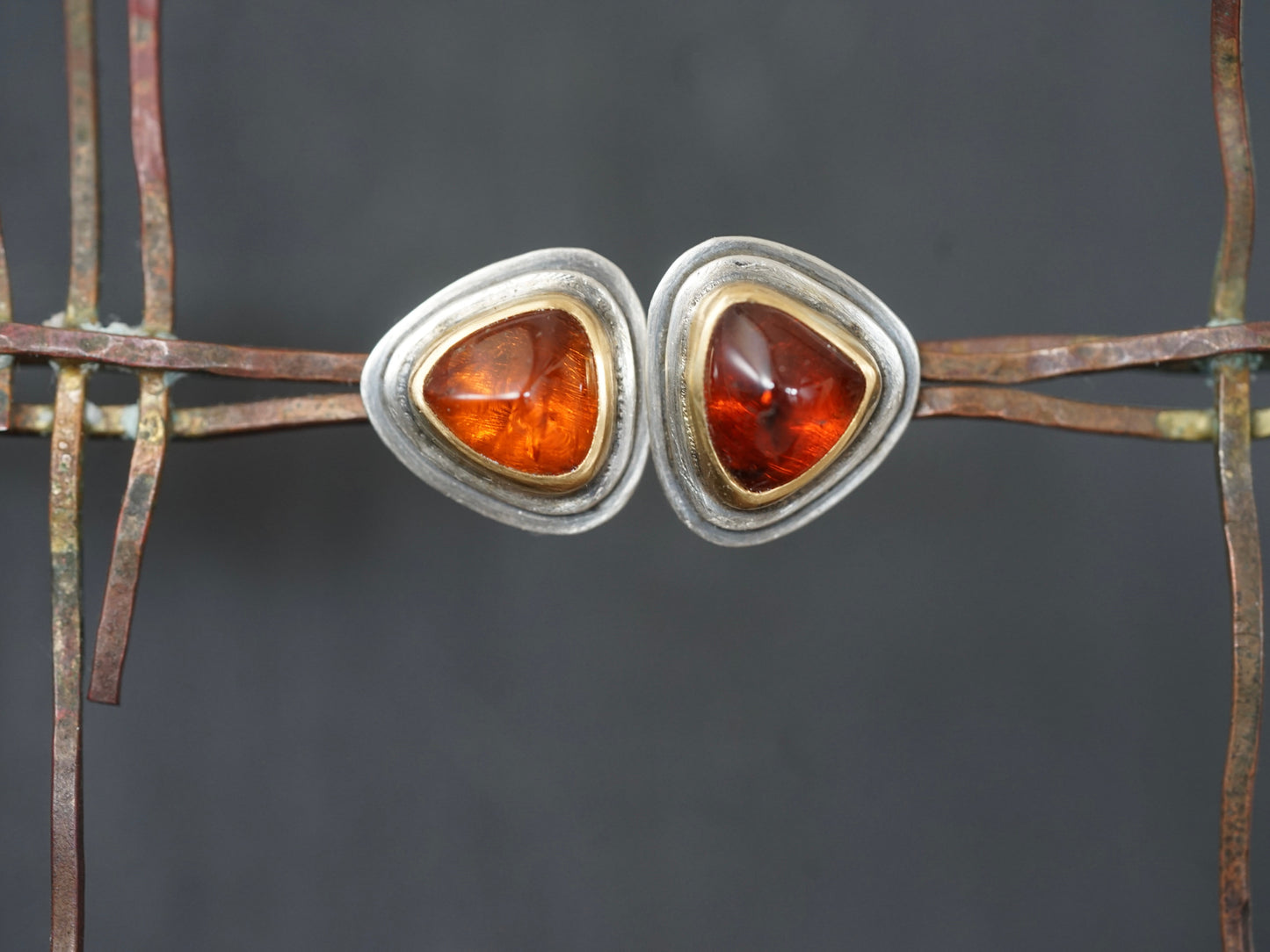 Elegant, modern hessonite garnet and gold earrings