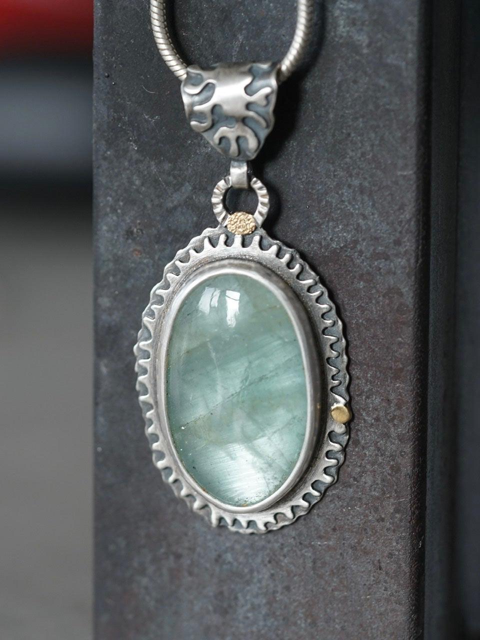 Aquamarine pendant