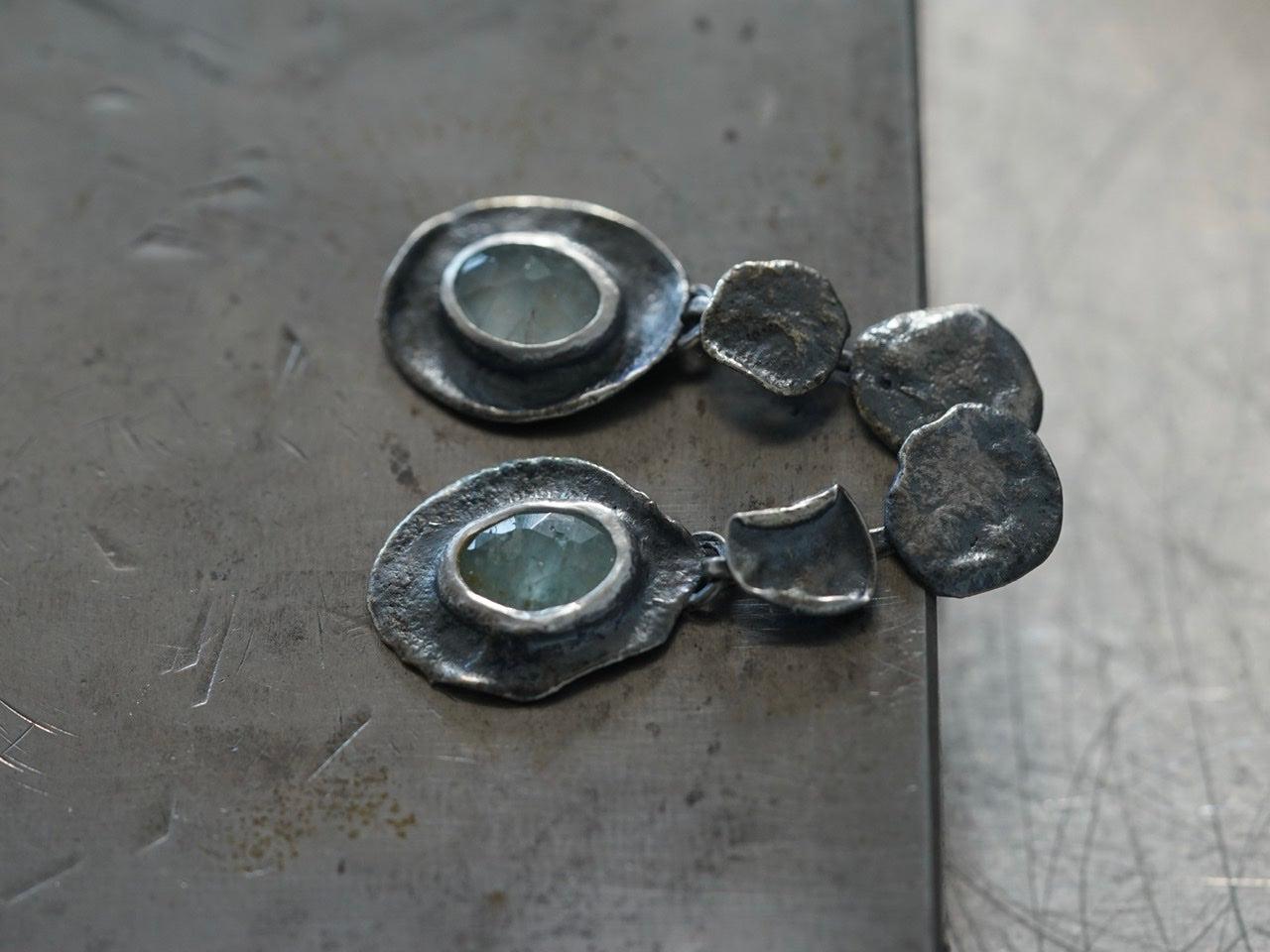 Melted series, aquamarine earrings