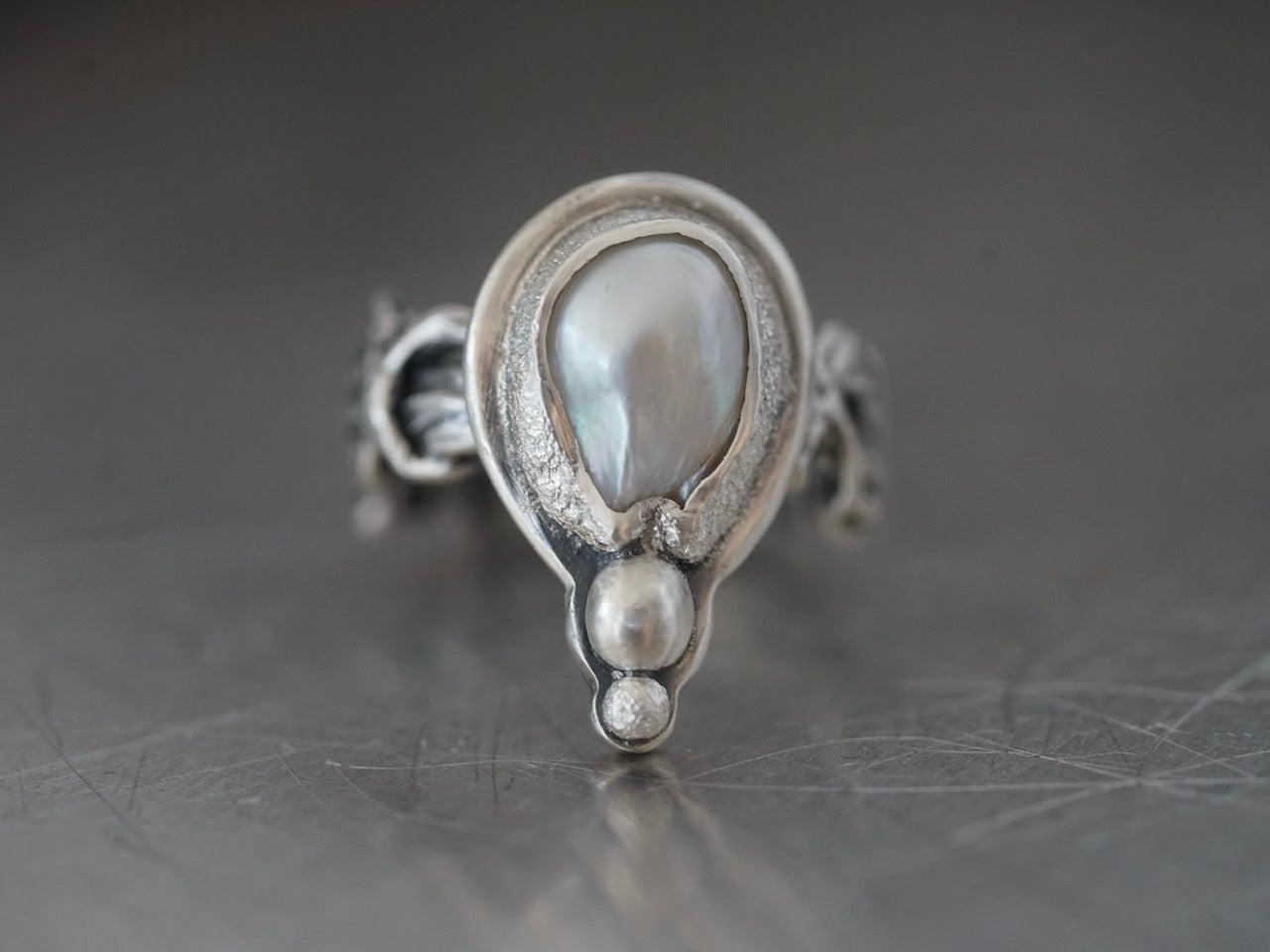 Freshwater Pearl ring, size 7