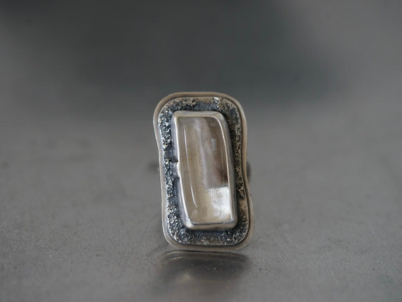 Phantom quartz mirror ring, size 7.5