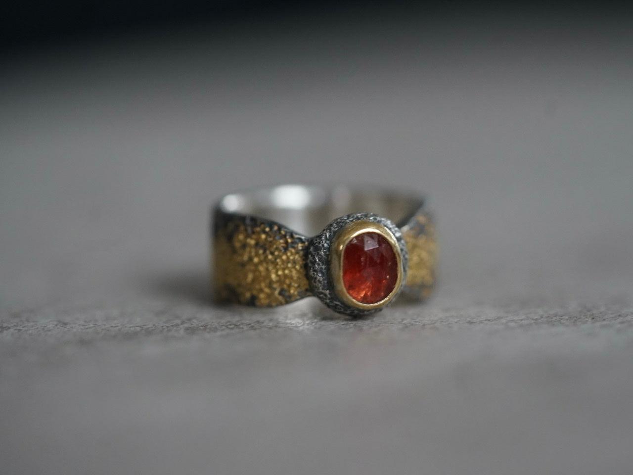 22k gold and red spinel ring, size 6