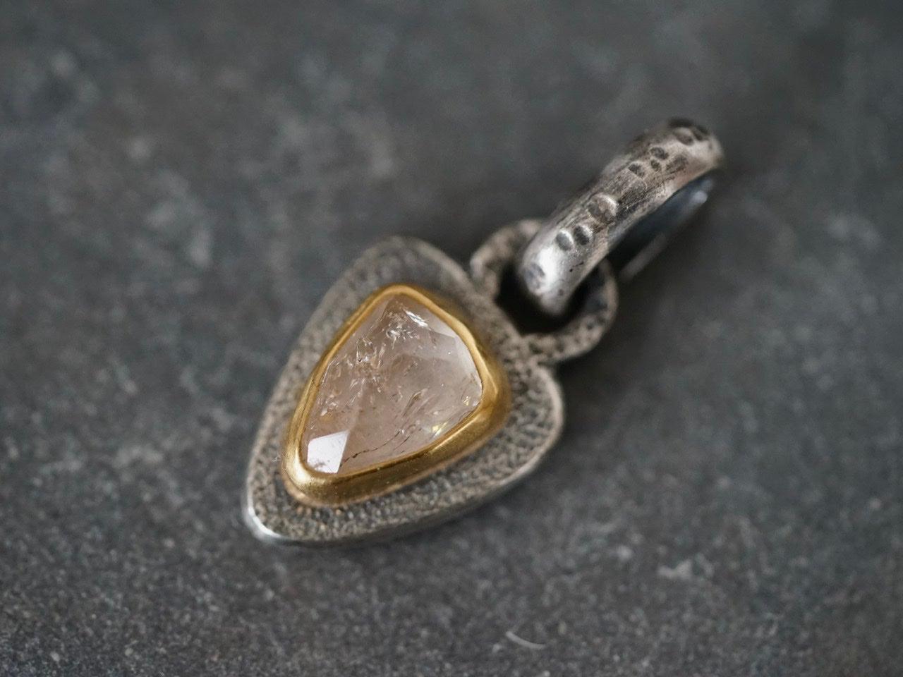 Topaz and 22k gold pendant