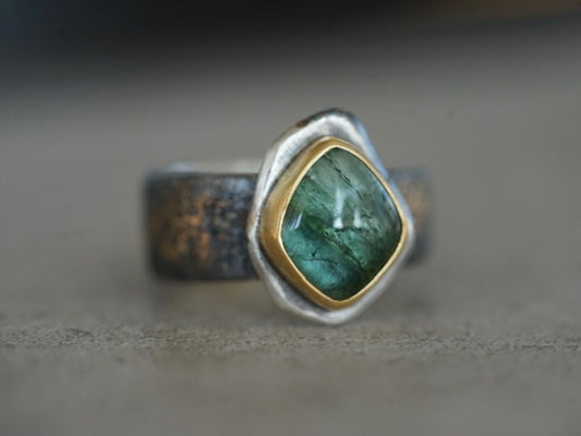Green tourmaline and gold ring size 7.5