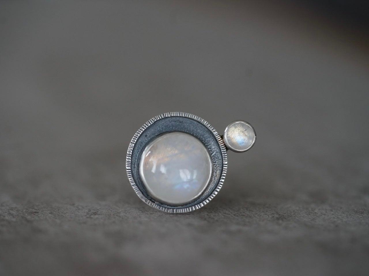 Moonstone satellite ring, size 7