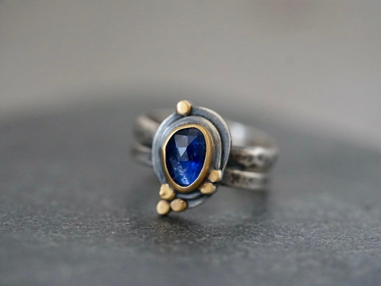 Royal blue sapphire ring size 7