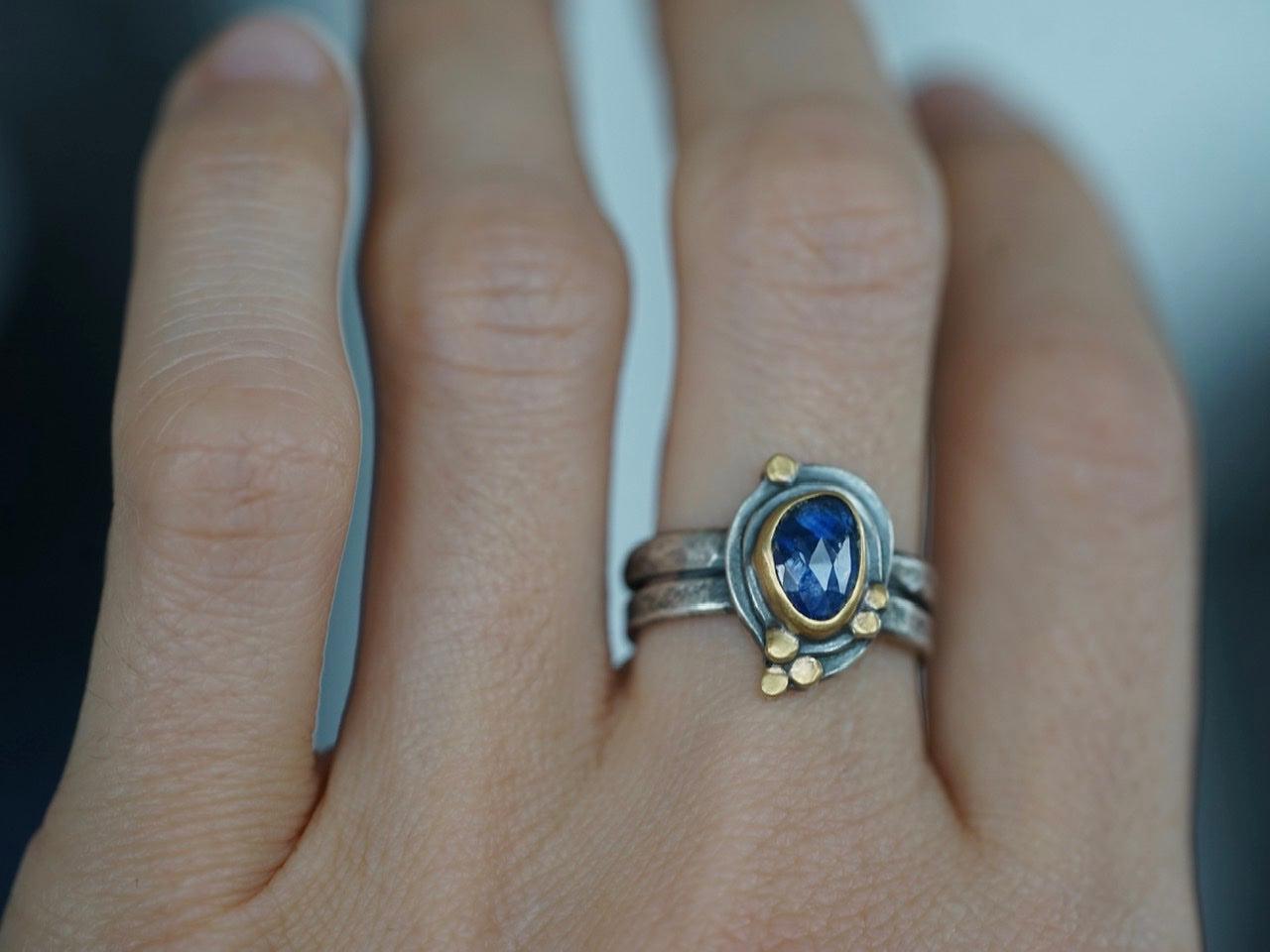 Royal blue sapphire ring size 7