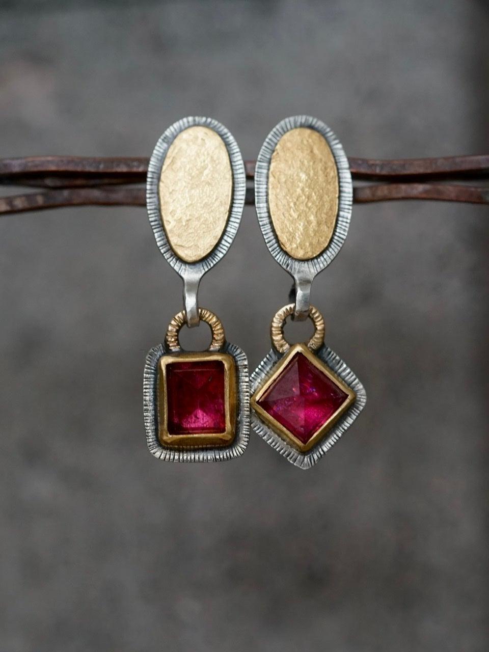 Asymmetrical pink tourmaline and 218K gold earrings