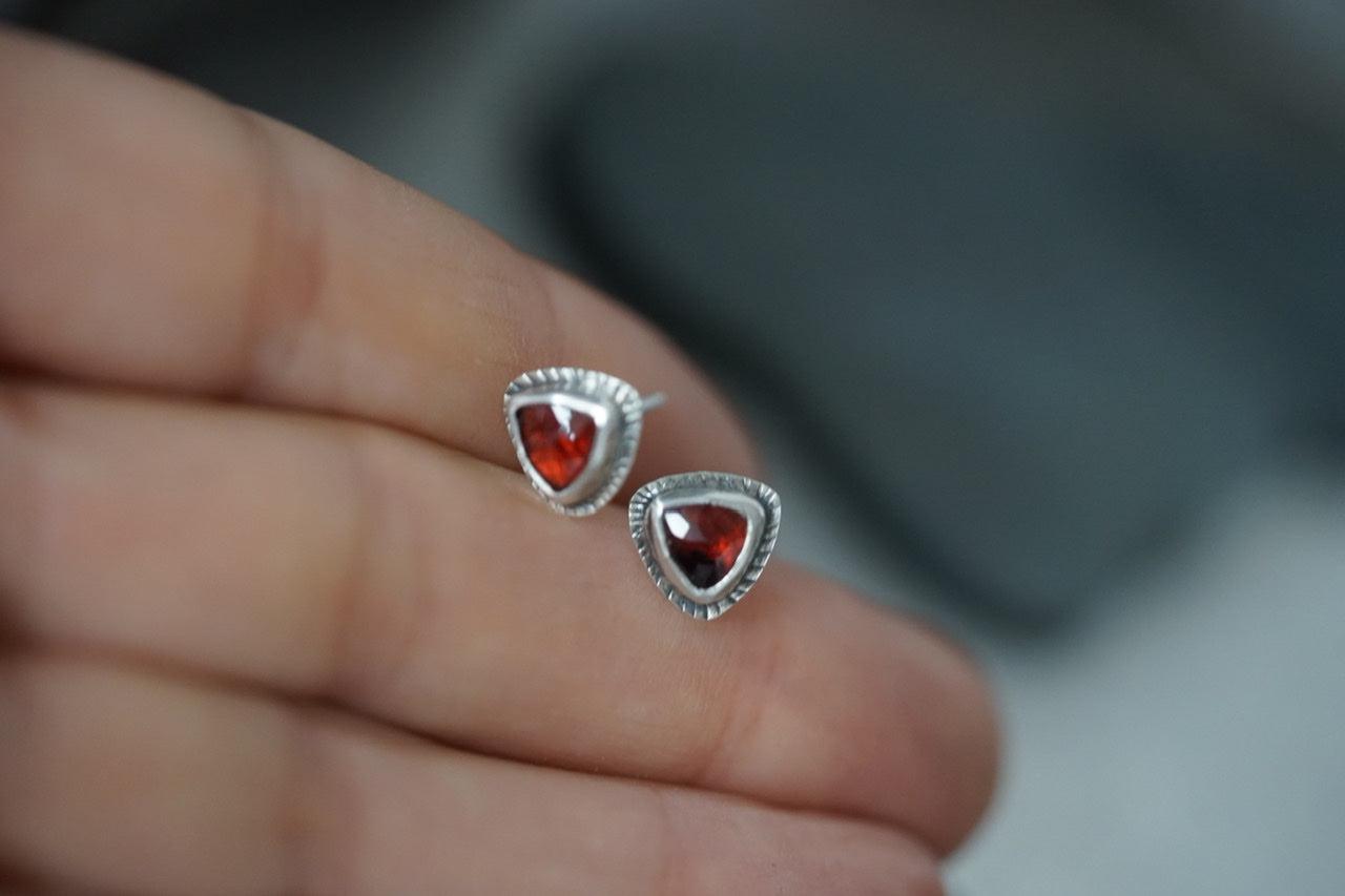 Little garnet post earrings