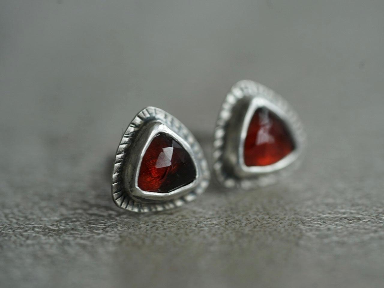 Little garnet post earrings