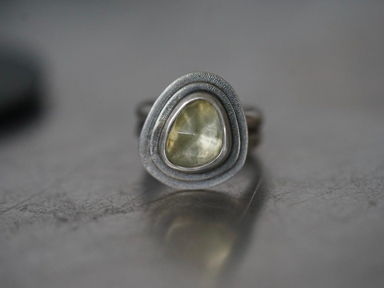 Prehnite ring, size 7