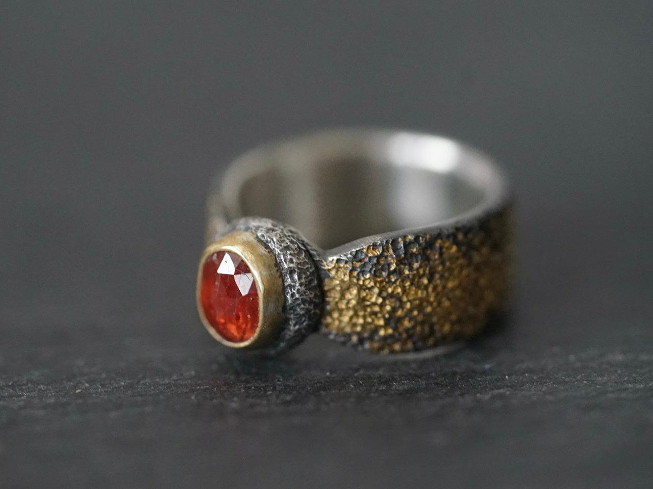 22k gold and red spinel ring, size 6