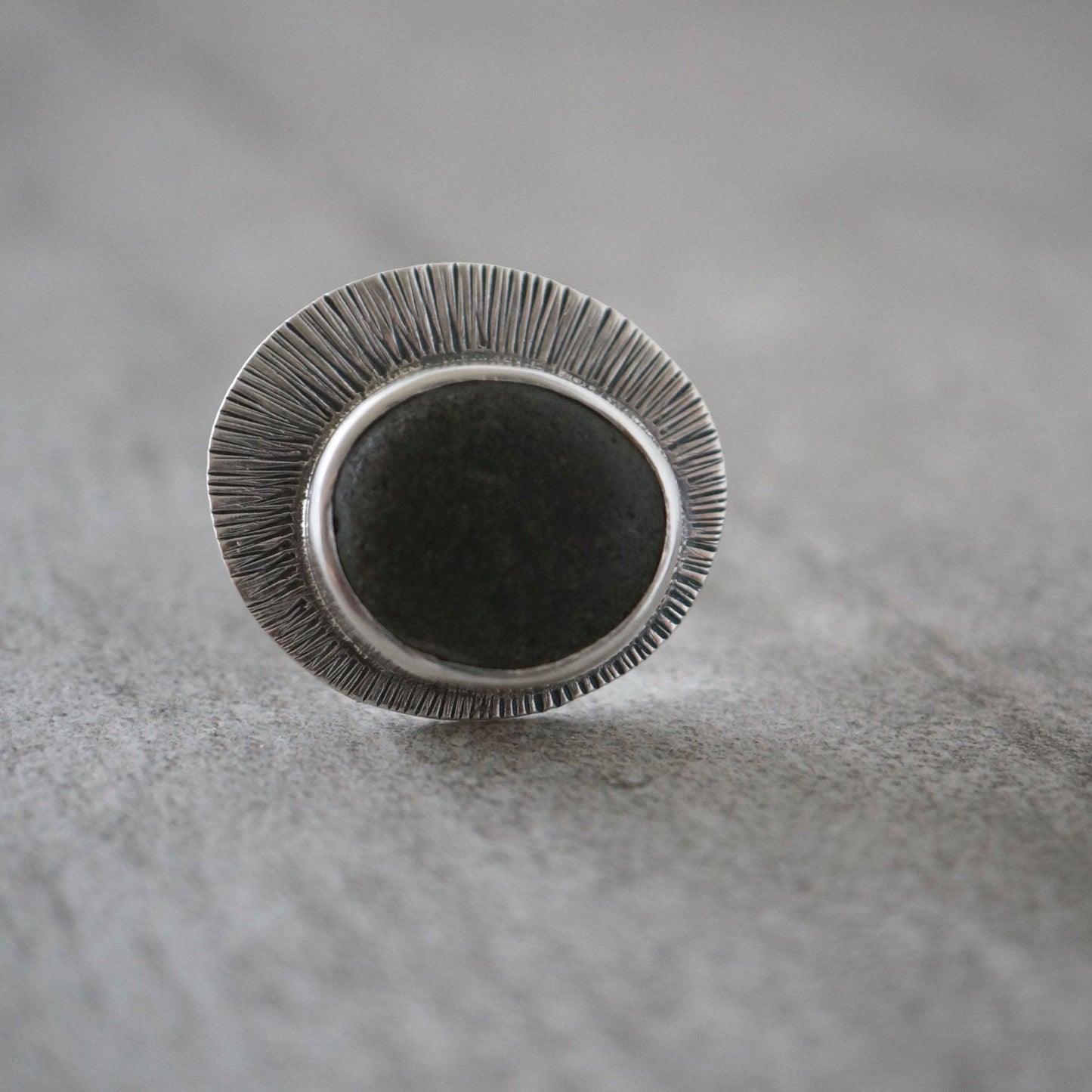 Grey beach pebble statement ring, size 5.25