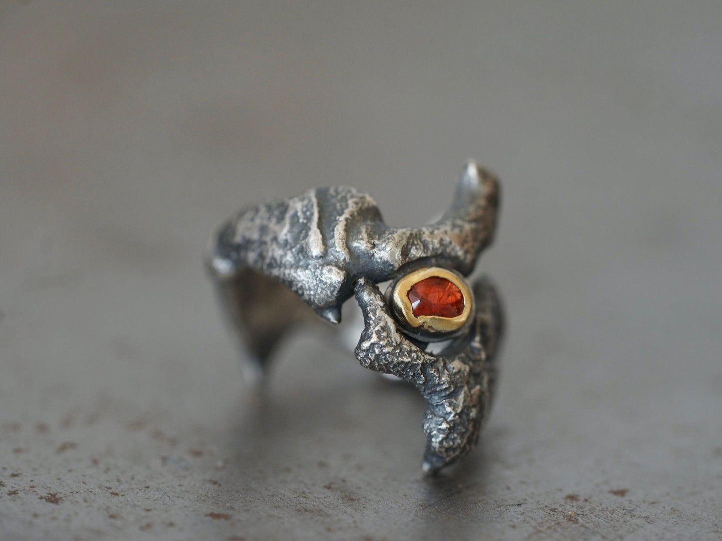 Dragon eye ring, red spinel and 22k gold, size 6.75