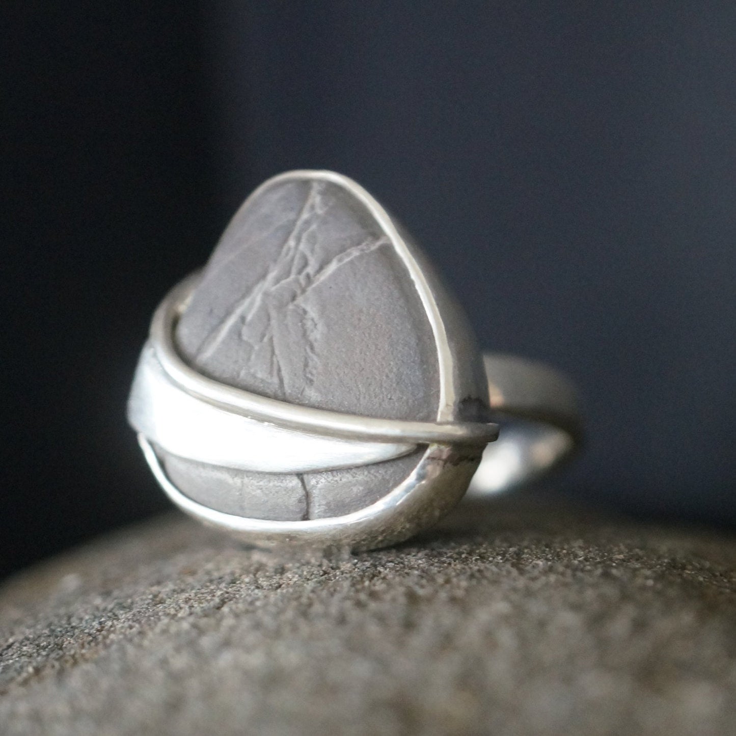 Sterling silver and beach pebble ring, size 8